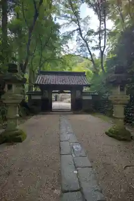 香積寺の山門・神門