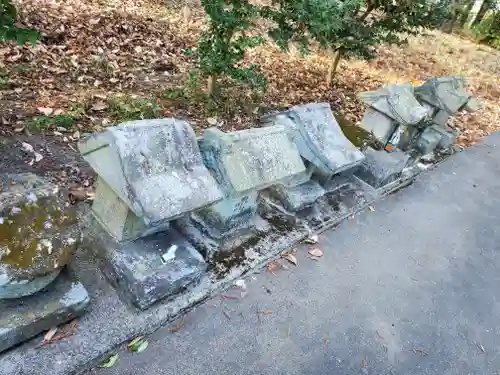 玉取神社の末社