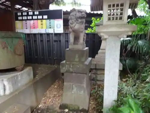 子安稲荷神社の狛犬