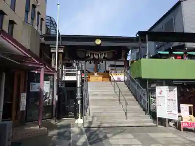 菊名神社の本殿・本堂