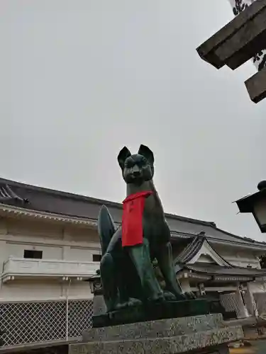 豊川閣　妙厳寺の狛犬