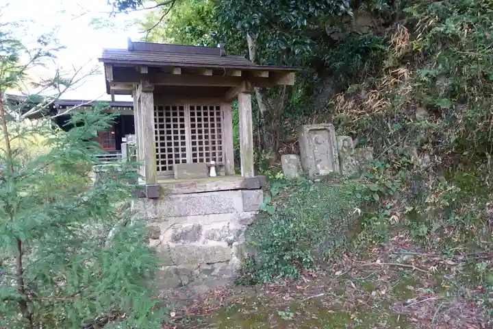 笠置寺の末社・摂社