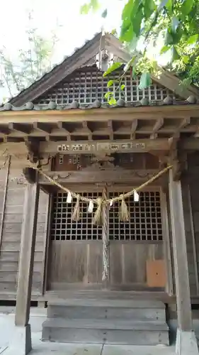津神社の本殿・本堂