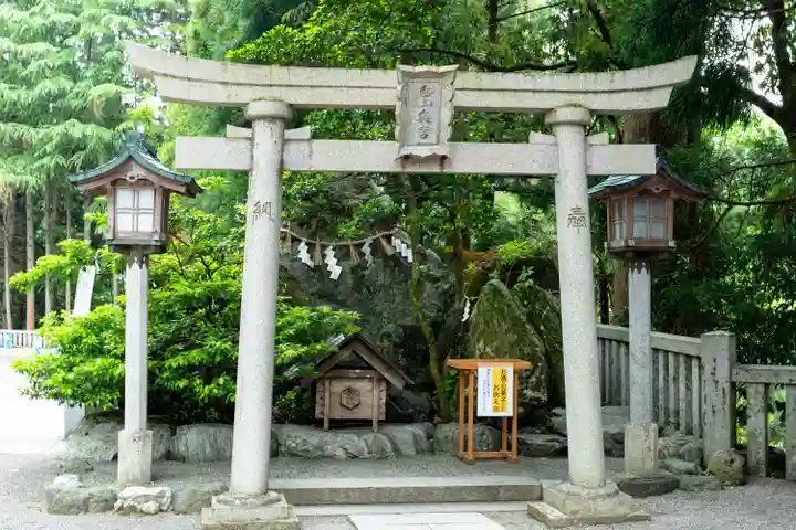 白山比咩神社(石川県)