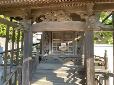 上溝田中不動堂の本殿・本堂