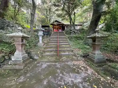 隈姫神社の{uncategorized: "未分類", other: "その他", undefined: "問題あり", building: "その他建物", grave: "お墓", sacred_gate: "鳥居", guardian: "狛犬", statue: "像", buddha: "仏像", history: "歴史", nature: "自然", garden: "庭園", animal: "動物", pagoda: "塔", temizu: "手水舎", mountain_gate: "山門・神門", sanctuary: "本殿・本堂", subordinate: "末社・摂社", art: "芸術", scenery: "景色", jizo: "地蔵", ema: "絵馬", goshuin: "御朱印", omikuji: "おみくじ", items: "授与品その他", amulet: "お守り", goshuincho: "御朱印帳", eats: "食事", festival: "お祭り", votive_dance: "神楽", shichigosan: "七五三参", wedding: "結婚式", experience: "体験その他", initially: "初詣", around: "周辺", anti_infection: "感染症対策"}