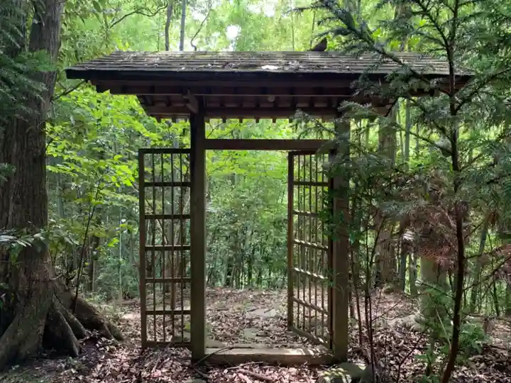子守稲荷大明神のその他建物
