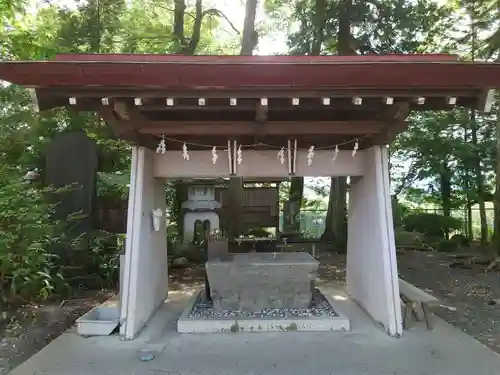 皆野椋神社の手水