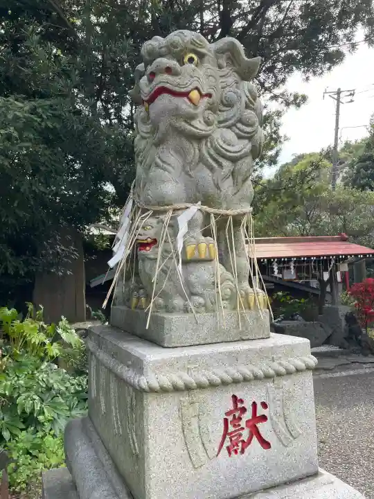子之神社の{uncategorized: "未分類", other: "その他", undefined: "問題あり", building: "その他建物", grave: "お墓", sacred_gate: "鳥居", guardian: "狛犬", statue: "像", buddha: "仏像", history: "歴史", nature: "自然", garden: "庭園", animal: "動物", pagoda: "塔", temizu: "手水舎", mountain_gate: "山門・神門", sanctuary: "本殿・本堂", subordinate: "末社・摂社", art: "芸術", scenery: "景色", jizo: "地蔵", ema: "絵馬", goshuin: "御朱印", omikuji: "おみくじ", items: "授与品その他", amulet: "お守り", goshuincho: "御朱印帳", eats: "食事", festival: "お祭り", votive_dance: "神楽", shichigosan: "七五三参", wedding: "結婚式", experience: "体験その他", initially: "初詣", around: "周辺", anti_infection: "感染症対策"}