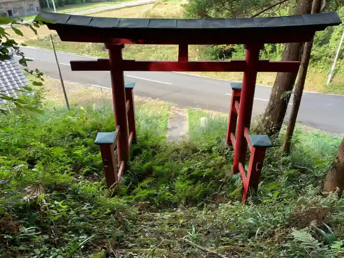 山頭神社の鳥居