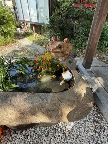 末廣神社の{uncategorized: "未分類", other: "その他", undefined: "問題あり", building: "その他建物", grave: "お墓", sacred_gate: "鳥居", guardian: "狛犬", statue: "像", buddha: "仏像", history: "歴史", nature: "自然", garden: "庭園", animal: "動物", pagoda: "塔", temizu: "手水舎", mountain_gate: "山門・神門", sanctuary: "本殿・本堂", subordinate: "末社・摂社", art: "芸術", scenery: "景色", jizo: "地蔵", ema: "絵馬", goshuin: "御朱印", omikuji: "おみくじ", items: "授与品その他", amulet: "お守り", goshuincho: "御朱印帳", eats: "食事", festival: "お祭り", votive_dance: "神楽", shichigosan: "七五三参", wedding: "結婚式", experience: "体験その他", initially: "初詣", around: "周辺", anti_infection: "感染症対策"}