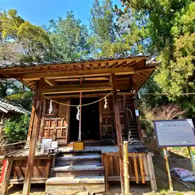 長楽寺の本殿・本堂