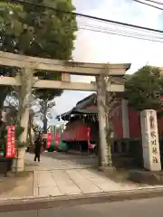 麻布氷川神社の鳥居