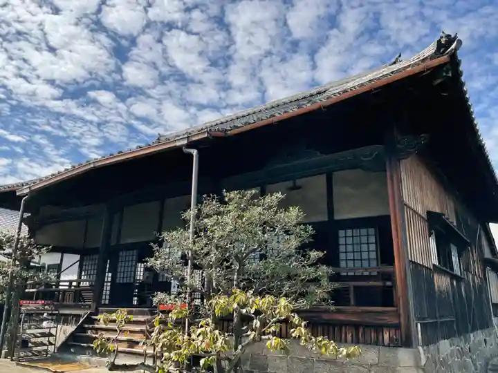 大蓮寺の本殿・本堂