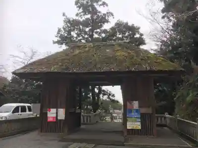 川勾神社の山門・神門