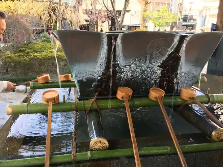 櫛田神社の手水舎