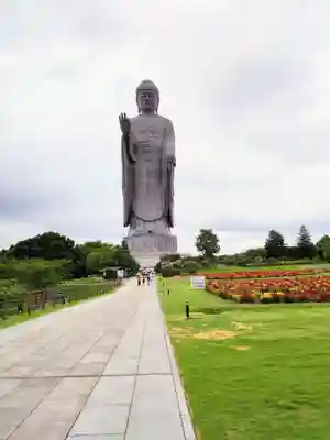 東本願寺本廟 牛久浄苑(牛久大仏)(茨城県)