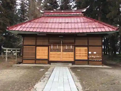 小内八幡神社の本殿