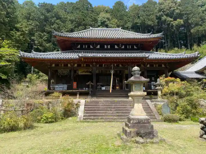 弘仁寺の{uncategorized: "未分類", other: "その他", undefined: "問題あり", building: "その他建物", grave: "お墓", sacred_gate: "鳥居", guardian: "狛犬", statue: "像", buddha: "仏像", history: "歴史", nature: "自然", garden: "庭園", animal: "動物", pagoda: "塔", temizu: "手水舎", mountain_gate: "山門・神門", sanctuary: "本殿・本堂", subordinate: "末社・摂社", art: "芸術", scenery: "景色", jizo: "地蔵", ema: "絵馬", goshuin: "御朱印", omikuji: "おみくじ", items: "授与品その他", amulet: "お守り", goshuincho: "御朱印帳", eats: "食事", festival: "お祭り", votive_dance: "神楽", shichigosan: "七五三参", wedding: "結婚式", experience: "体験その他", initially: "初詣", around: "周辺", anti_infection: "感染症対策"}