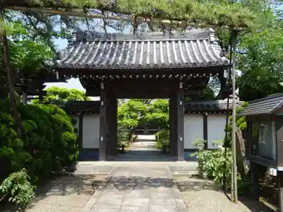 瑞雲寺の山門・神門
