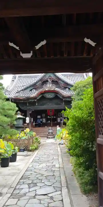 行願寺(革堂)の本殿・本堂
