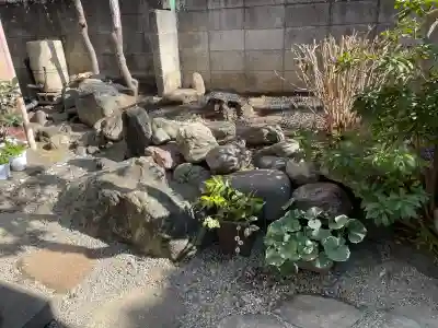 善光寺の{uncategorized: "未分類", other: "その他", undefined: "問題あり", building: "その他建物", grave: "お墓", sacred_gate: "鳥居", guardian: "狛犬", statue: "像", buddha: "仏像", history: "歴史", nature: "自然", garden: "庭園", animal: "動物", pagoda: "塔", temizu: "手水舎", mountain_gate: "山門・神門", sanctuary: "本殿・本堂", subordinate: "末社・摂社", art: "芸術", scenery: "景色", jizo: "地蔵", ema: "絵馬", goshuin: "御朱印", omikuji: "おみくじ", items: "授与品その他", amulet: "お守り", goshuincho: "御朱印帳", eats: "食事", festival: "お祭り", votive_dance: "神楽", shichigosan: "七五三参", wedding: "結婚式", experience: "体験その他", initially: "初詣", around: "周辺", anti_infection: "感染症対策"}