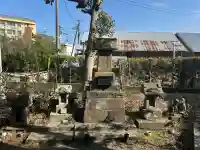 諏訪神社の{uncategorized: "未分類", other: "その他", undefined: "問題あり", building: "その他建物", grave: "お墓", sacred_gate: "鳥居", guardian: "狛犬", statue: "像", buddha: "仏像", history: "歴史", nature: "自然", garden: "庭園", animal: "動物", pagoda: "塔", temizu: "手水舎", mountain_gate: "山門・神門", sanctuary: "本殿・本堂", subordinate: "末社・摂社", art: "芸術", scenery: "景色", jizo: "地蔵", ema: "絵馬", goshuin: "御朱印", omikuji: "おみくじ", items: "授与品その他", amulet: "お守り", goshuincho: "御朱印帳", eats: "食事", festival: "お祭り", votive_dance: "神楽", shichigosan: "七五三参", wedding: "結婚式", experience: "体験その他", initially: "初詣", around: "周辺", anti_infection: "感染症対策"}