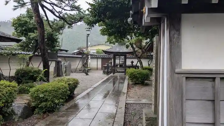 石田神社(滋賀県)