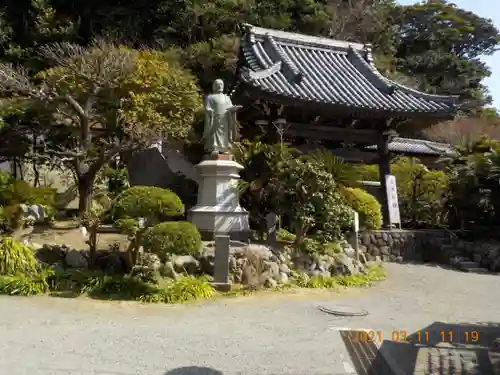 龍口寺の像