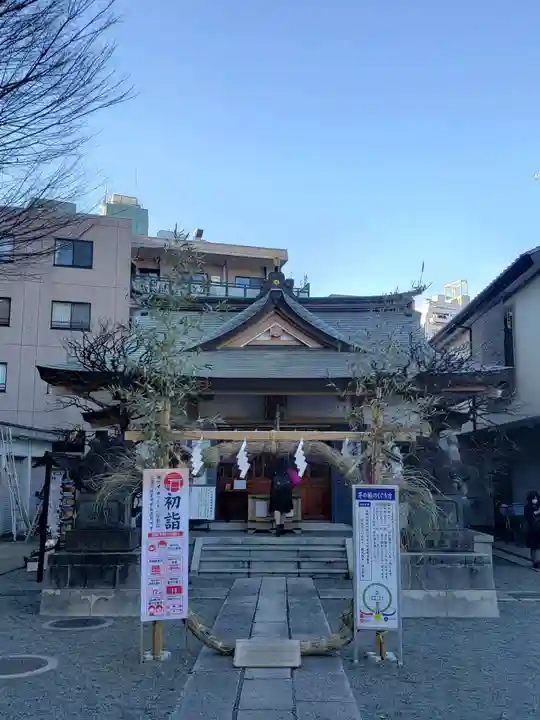 穏田神社の本殿・本堂