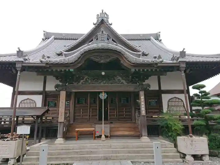 大慶寺の本殿・本堂