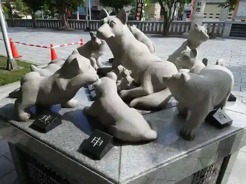 西野神社の狛犬