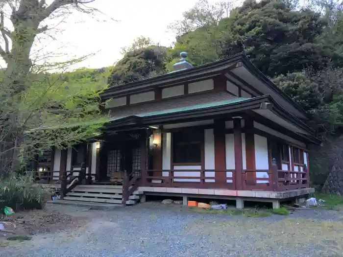 上山口西光寺の本殿