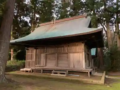 稲荷六所神社の本殿・本堂