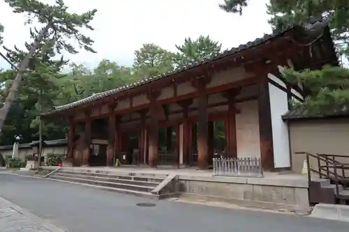 唐招提寺の山門・神門