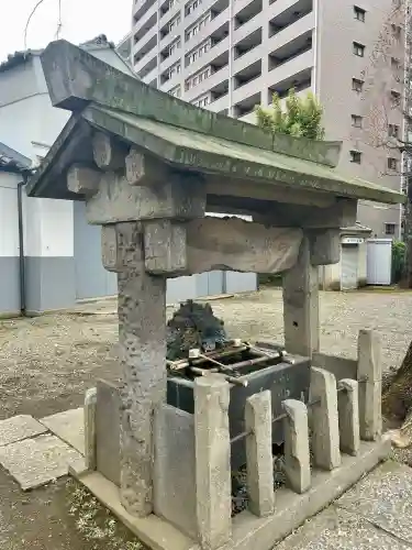 西早稲田天祖神社の{uncategorized: "未分類", other: "その他", undefined: "問題あり", building: "その他建物", grave: "お墓", sacred_gate: "鳥居", guardian: "狛犬", statue: "像", buddha: "仏像", history: "歴史", nature: "自然", garden: "庭園", animal: "動物", pagoda: "塔", temizu: "手水舎", mountain_gate: "山門・神門", sanctuary: "本殿・本堂", subordinate: "末社・摂社", art: "芸術", scenery: "景色", jizo: "地蔵", ema: "絵馬", goshuin: "御朱印", omikuji: "おみくじ", items: "授与品その他", amulet: "お守り", goshuincho: "御朱印帳", eats: "食事", festival: "お祭り", votive_dance: "神楽", shichigosan: "七五三参", wedding: "結婚式", experience: "体験その他", initially: "初詣", around: "周辺", anti_infection: "感染症対策"}