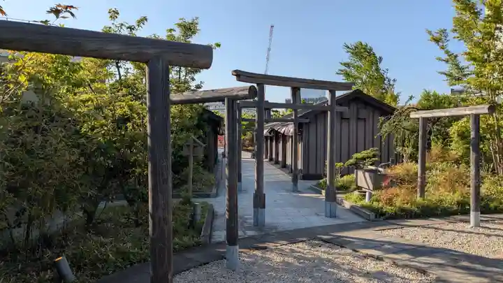 鉄道神社の鳥居