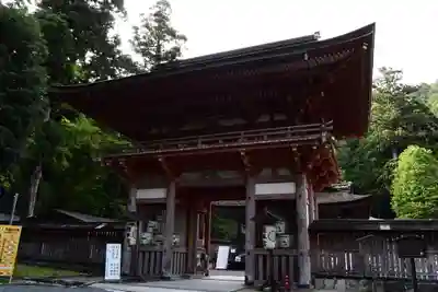 日吉大社の山門・神門