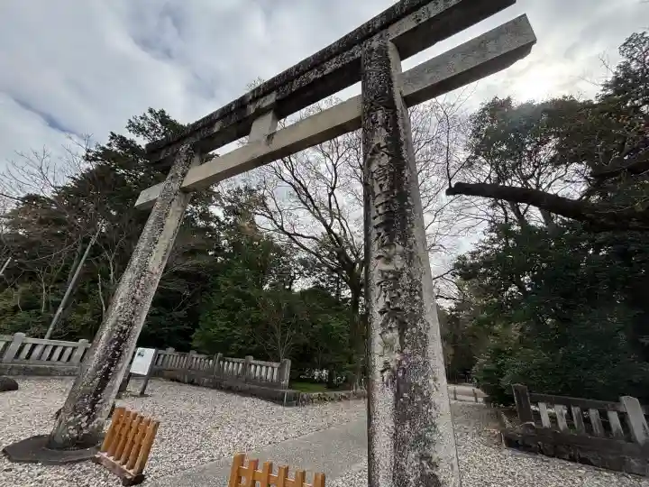 砥鹿神社(里宮)の鳥居