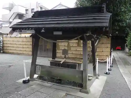 嶺御嶽神社の手水