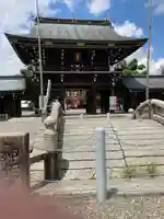 真清田神社の山門・神門
