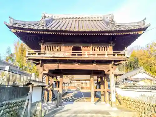 大祥院の山門