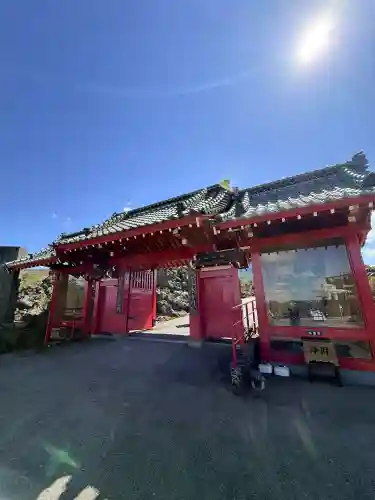 寛永寺別院浅間山観音堂の{uncategorized: "未分類", other: "その他", undefined: "問題あり", building: "その他建物", grave: "お墓", sacred_gate: "鳥居", guardian: "狛犬", statue: "像", buddha: "仏像", history: "歴史", nature: "自然", garden: "庭園", animal: "動物", pagoda: "塔", temizu: "手水舎", mountain_gate: "山門・神門", sanctuary: "本殿・本堂", subordinate: "末社・摂社", art: "芸術", scenery: "景色", jizo: "地蔵", ema: "絵馬", goshuin: "御朱印", omikuji: "おみくじ", items: "授与品その他", amulet: "お守り", goshuincho: "御朱印帳", eats: "食事", festival: "お祭り", votive_dance: "神楽", shichigosan: "七五三参", wedding: "結婚式", experience: "体験その他", initially: "初詣", around: "周辺", anti_infection: "感染症対策"}