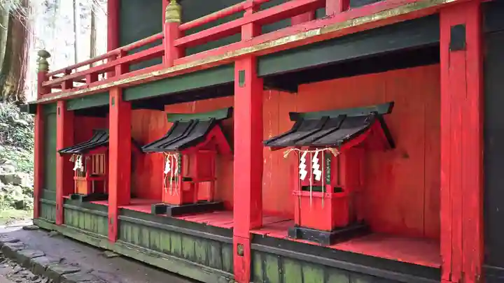 花園神社の末社・摂社