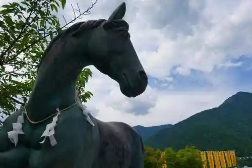 丹生川上神社（上社）の狛犬