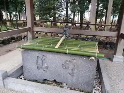 屯倉神社の手水舎