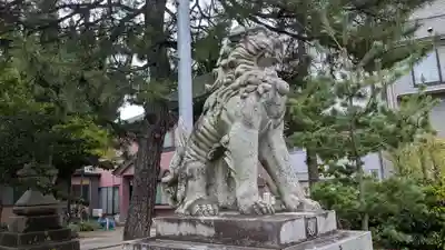 越中白山総社の狛犬