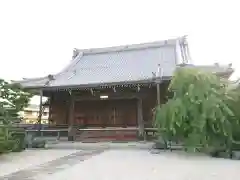 寳泉寺の本殿