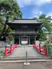 対泉院の山門