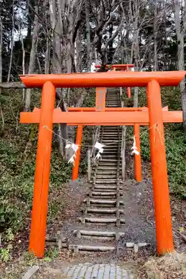 阿寒湖稲荷神社(北海道)